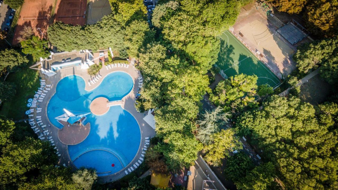 Ralitsa Aquaclub Hotel 4*