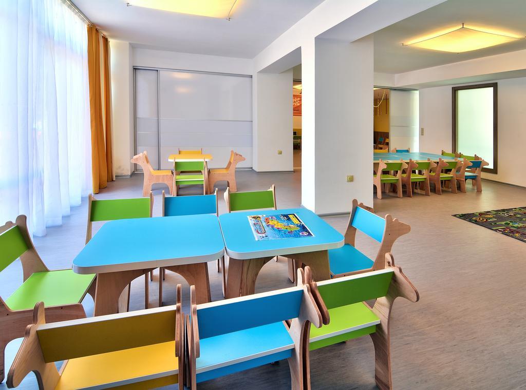 Ralitsa Aquaclub 4*